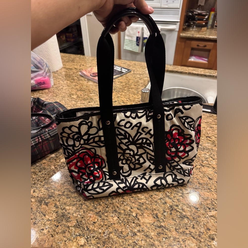 Coach Handbag - Poppy Daisy Floral Graffiti